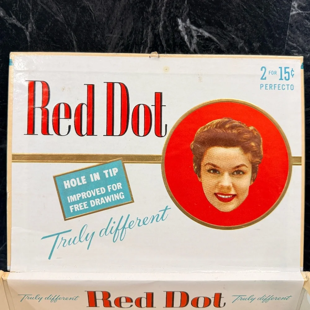 RED DOT Cigar Box